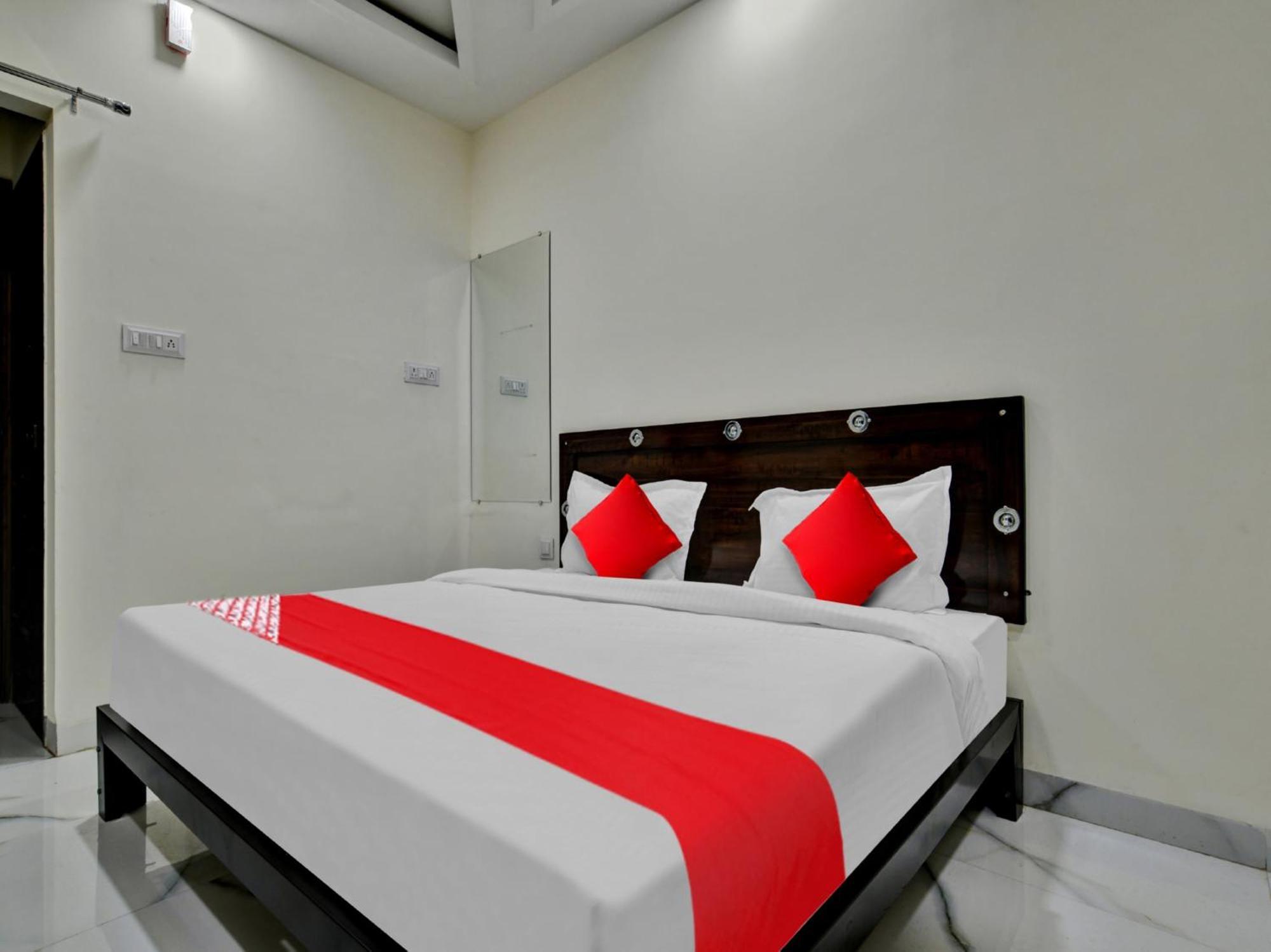 Oyo Hotel Dr Greens Indore Eksteriør bilde